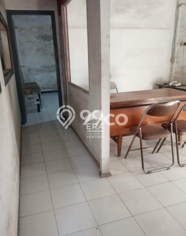 Untuk Disewa Gudang di Pakis Malang LT 3000m2, LB 1500m2 Untuk Disewa Gudang di Pakis Malang LT 3000m2, LB 1500m2
