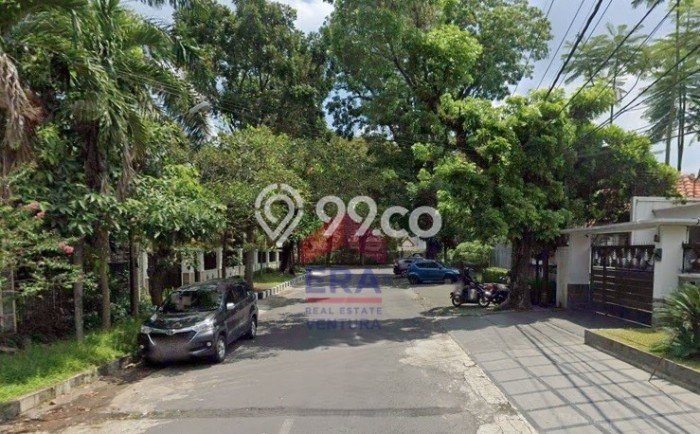 Rumah Sewa Malang LT 564m2 LB 350m2 Area Malang Kota Rumah Sewa Malang LT 564m2 LB 350m2 Area Malang Kota