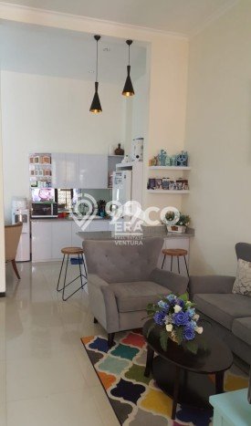 Rumah Luas Asri 3 KT Siap Huni di Dieng Malang Rumah Luas Asri 3 KT Siap Huni di Dieng Malang