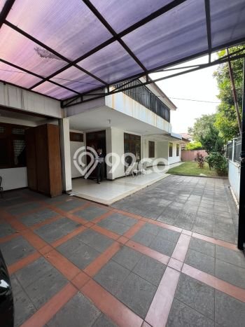 Rumah Luxury Modern Tanpa Renovasi di Bintaro Jakarta Selatan Rumah Luxury Modern Tanpa Renovasi di Bintaro Jakarta Selatan