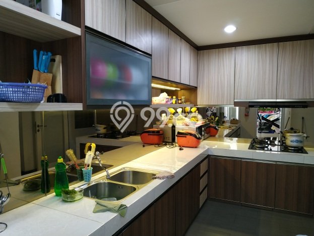 Jual Rumah Luas Megah Dengan View Eksklusif di Duta Garden, Tangerang Jual Rumah Luas Megah Dengan View Eksklusif di Duta Garden, Tangerang