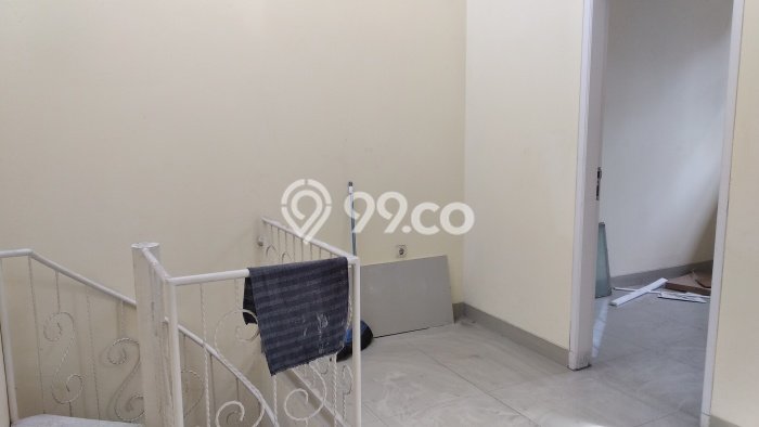Dijual Rumah Luas Elegan Dengan View Cantik di Duta Garden, Tangerang Dijual Rumah Luas Elegan Dengan View Cantik di Duta Garden, Tangerang