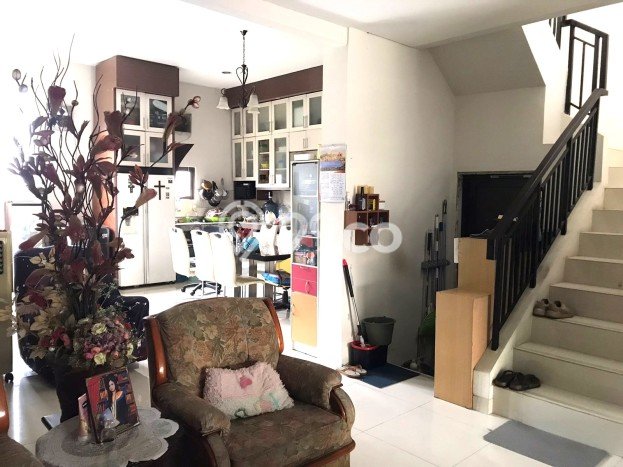 Rumah Luxury Modern Tanpa Renovasi di BSD Eminent Tangerang Rumah Luxury Modern Tanpa Renovasi di BSD Eminent Tangerang
