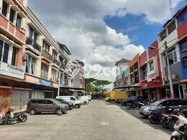 Ruko Dijual di Tangerang LT 56m2 & LB 120m2 Lokasi Terbaik! Ruko Dijual di Tangerang LT 56m2 & LB 120m2 Lokasi Terbaik!