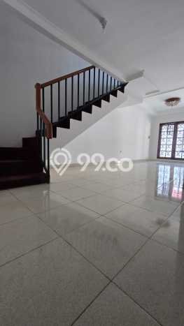 Rumah Luxury Modern Tanpa Renovasi di Muara Karang Jakarta Utara Rumah Luxury Modern Tanpa Renovasi di Muara Karang Jakarta Utara