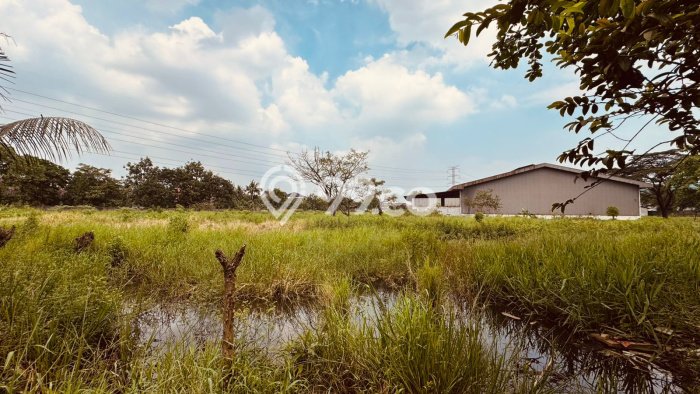 Pabrik Dijual di Tangerang LT 26350m2 & LB 2700m2 Lokasi Terbaik! Pabrik Dijual di Tangerang LT 26350m2 & LB 2700m2 Lokasi Terbaik!