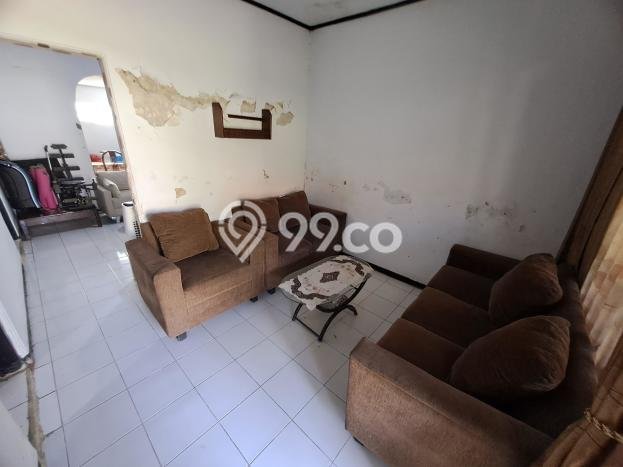 Rumah Asri area Arcamanik, Bandung, Luas 294m2m² LB 120m2m² Rumah Asri area Arcamanik, Bandung, Luas 294m2m² LB 120m2m²
