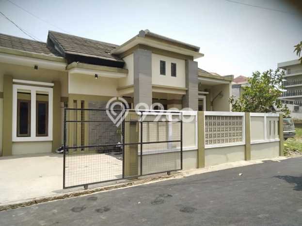 Rumah Modern Cantik 3 Kamar Bisa Langsung Pindah di Arcamanik Rumah Modern Cantik 3 Kamar Bisa Langsung Pindah di Arcamanik
