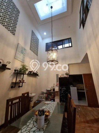 Jual Rumah Bagus Siap Huni LB 220m2 di Antapani, Bandung Jual Rumah Bagus Siap Huni LB 220m2 di Antapani, Bandung