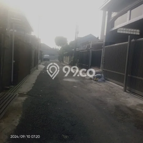 Rumah Nyaman dengan Luas Tanah 222m2m² dan Luas Bangunan 150m2m² di Kawasan , Bandung Rumah Nyaman dengan Luas Tanah 222m2m² dan Luas Bangunan 150m2m² di Kawasan , Bandung