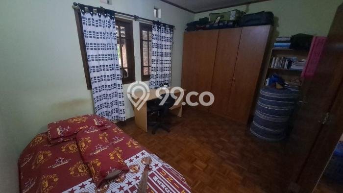 Rumah Luas Asri 3 KT Siap Pakai di Cikutra Bandung Rumah Luas Asri 3 KT Siap Pakai di Cikutra Bandung