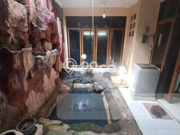 Rumah Modern 4 KT LT 230m2 di Soekarno Hatta Rumah Modern 4 KT LT 230m2 di Soekarno Hatta