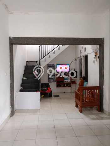 SIAP HUNI! Rumah Asri area Terusan Buah Batu, LT 72m2m² LB 60m2m² SIAP HUNI! Rumah Asri area Terusan Buah Batu, LT 72m2m² LB 60m2m²