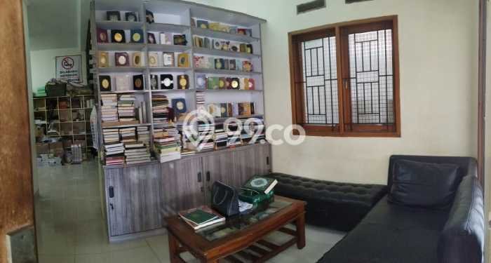 Dijual Rumah 3 Kamar Lokasi Ideal Nyaman dan Strategis di Lengkong Dijual Rumah 3 Kamar Lokasi Ideal Nyaman dan Strategis di Lengkong