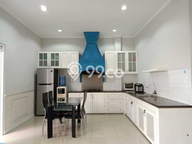 Dijual Rumah Premium dengan Fasilitas Sekitar Komplit di Batununggal, Bandung Dijual Rumah Premium dengan Fasilitas Sekitar Komplit di Batununggal, Bandung