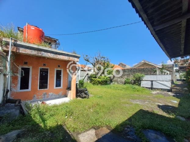 Rumah Asri area Arcamanik, Bandung, Luas 294m2m² LB 120m2m² Rumah Asri area Arcamanik, Bandung, Luas 294m2m² LB 120m2m²