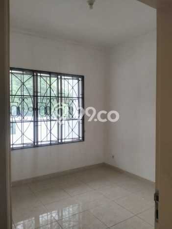 Rumah Modern 4 Kamar LT 165m2 di Kota Wisata Rumah Modern 4 Kamar LT 165m2 di Kota Wisata
