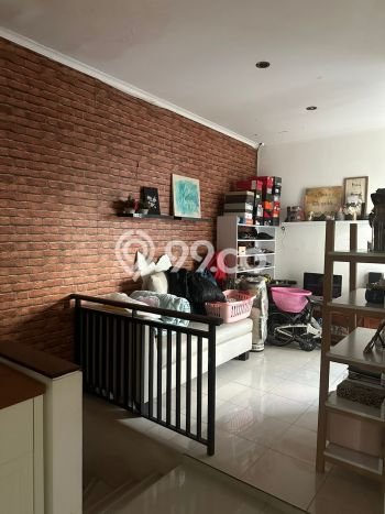 For Sale Hunian Rumah Nyaman 4 Kamar di Kota Wisata, Jakarta Timur For Sale Hunian Rumah Nyaman 4 Kamar di Kota Wisata, Jakarta Timur