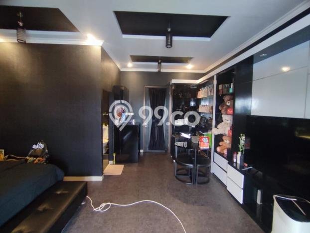Jual Rumah Eksklusif 5 KT di Legenda Wisata, Jakarta Timur Jual Rumah Eksklusif 5 KT di Legenda Wisata, Jakarta Timur