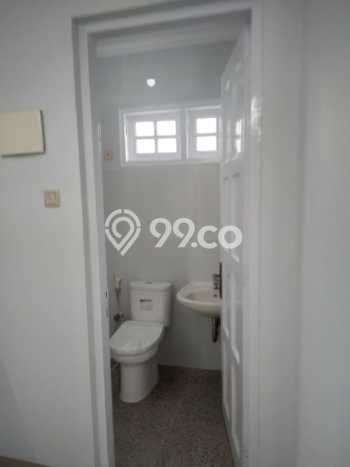 Rumah Minimalis 4 KT LT 136m2 di Kota Wisata Rumah Minimalis 4 KT LT 136m2 di Kota Wisata