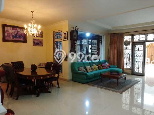 Rumah Mewah LB 960m2 Siap Huni Desain Elegan di Legenda Wisata, Jakarta Timur Rumah Mewah LB 960m2 Siap Huni Desain Elegan di Legenda Wisata, Jakarta Timur