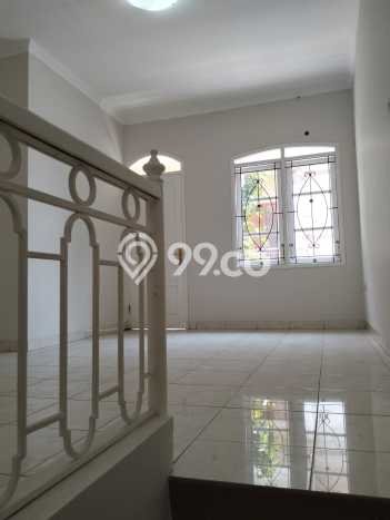 Rumah Modern 5 KT LT 133m2 di Kota Wisata Rumah Modern 5 KT LT 133m2 di Kota Wisata
