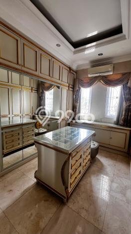 Ready to Use! Premium House LT 1100m2 Desain Modern di Legenda Wisata Ready to Use! Premium House LT 1100m2 Desain Modern di Legenda Wisata