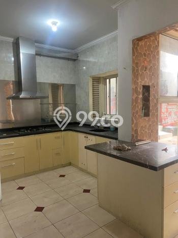 Rumah Elit Modern Siap Huni di Kota Wisata Jakarta Timur Rumah Elit Modern Siap Huni di Kota Wisata Jakarta Timur
