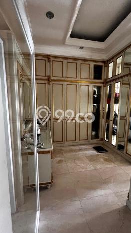 Ready to Use! Premium House LT 1100m2 Desain Modern di Legenda Wisata Ready to Use! Premium House LT 1100m2 Desain Modern di Legenda Wisata