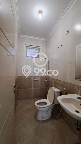 Dijual Hunian Rumah Terawat 4 KT di Kota Wisata, Jakarta Timur Dijual Hunian Rumah Terawat 4 KT di Kota Wisata, Jakarta Timur