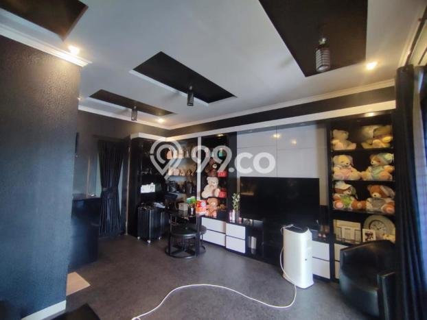 Jual Rumah Eksklusif 5 KT di Legenda Wisata, Jakarta Timur Jual Rumah Eksklusif 5 KT di Legenda Wisata, Jakarta Timur
