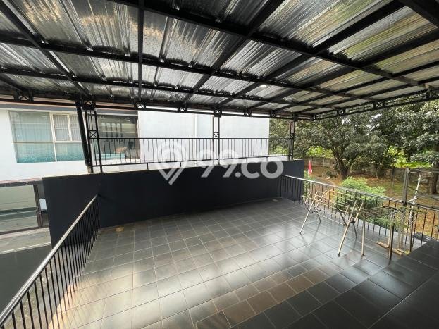 Hunian Elit LB 296m2 Siap Pakai Desain Elegan di Cibubur, Jakarta Timur Hunian Elit LB 296m2 Siap Pakai Desain Elegan di Cibubur, Jakarta Timur