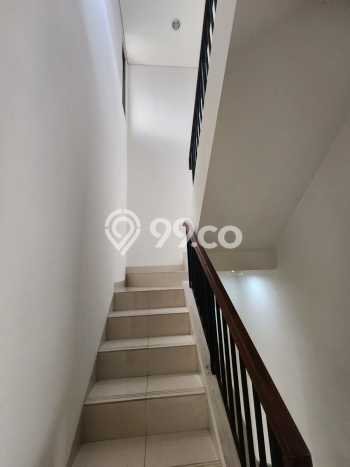 Rumah Disewakan Tangerang LT 105m2 LB 147m2 Kawasan BSD Rumah Disewakan Tangerang LT 105m2 LB 147m2 Kawasan BSD
