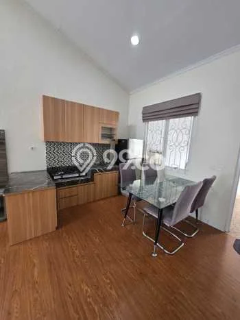 Rumah sewa siap pakai 2 KT di BSD The Icon, Tangerang Rumah sewa siap pakai 2 KT di BSD The Icon, Tangerang