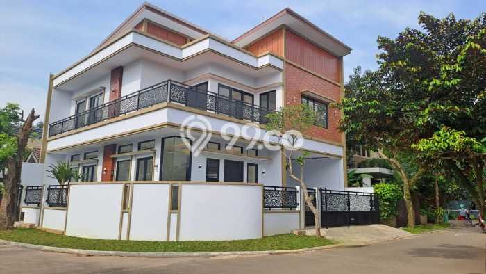 For Sale! Luxury House LT 218m2 Desain Modern di BSD Kencana Loka For Sale! Luxury House LT 218m2 Desain Modern di BSD Kencana Loka