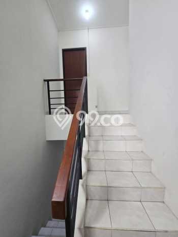 Rumah di BSD, 2 KM, Lingkungan Potensial Rumah di BSD, 2 KM, Lingkungan Potensial