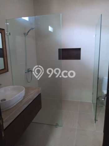 Ready to Use! Premium House LT 340m2 Desain Elegan di BSD Ready to Use! Premium House LT 340m2 Desain Elegan di BSD