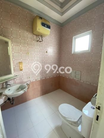 Jarang Ada! Rumah Kontrakan 4 Kamar Nyaman Siap Huni BSD Giri Loka Jarang Ada! Rumah Kontrakan 4 Kamar Nyaman Siap Huni BSD Giri Loka