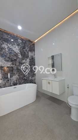 For Sale! Luxury House LT 218m2 Desain Modern di BSD Kencana Loka For Sale! Luxury House LT 218m2 Desain Modern di BSD Kencana Loka