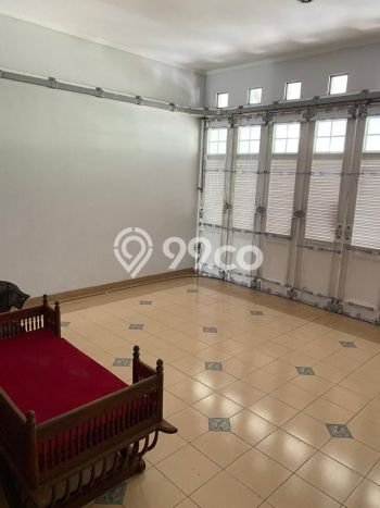 Jarang Ada! Rumah Kontrakan 4 Kamar Nyaman Siap Huni BSD Giri Loka Jarang Ada! Rumah Kontrakan 4 Kamar Nyaman Siap Huni BSD Giri Loka