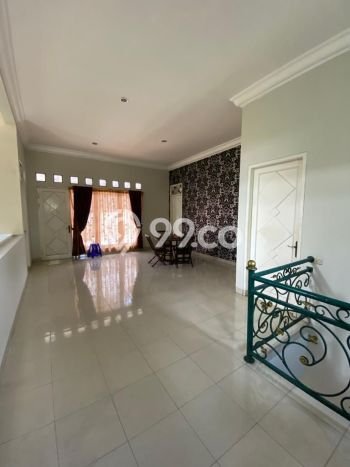 Jarang Ada! Rumah Kontrakan 4 Kamar Nyaman Siap Huni BSD Giri Loka Jarang Ada! Rumah Kontrakan 4 Kamar Nyaman Siap Huni BSD Giri Loka