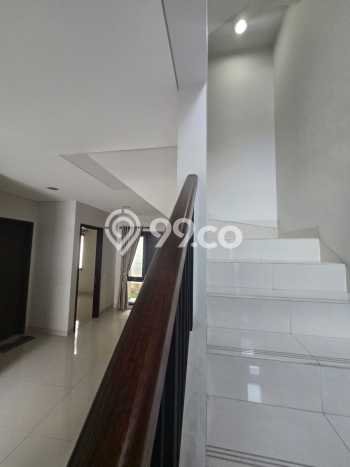 Rumah sewa siap huni 5 Kamar Tidur di BSD Eminent, Tangerang Rumah sewa siap huni 5 Kamar Tidur di BSD Eminent, Tangerang