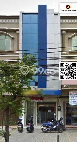 Ruko Dijual Lokasi Emas di Karawaci Luas 168m2 Ruko Dijual Lokasi Emas di Karawaci Luas 168m2