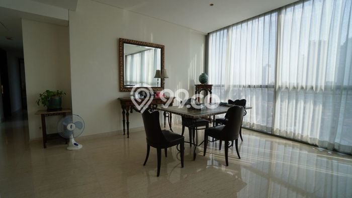 FOR SALE Hunian Apartemen High-Class di Tanah Abang dengan 3 Kamar Tidur & Luas 148m2 FOR SALE Hunian Apartemen High-Class di Tanah Abang dengan 3 Kamar Tidur & Luas 148m2