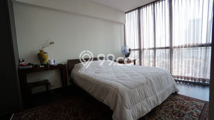 FOR SALE Hunian Apartemen High-Class di Tanah Abang dengan 3 Kamar Tidur & Luas 148m2 FOR SALE Hunian Apartemen High-Class di Tanah Abang dengan 3 Kamar Tidur & Luas 148m2