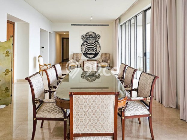 Dijual Segera Apartemen Eksklusif 4 Kamar di Simprug, Jakarta Selatan Dijual Segera Apartemen Eksklusif 4 Kamar di Simprug, Jakarta Selatan