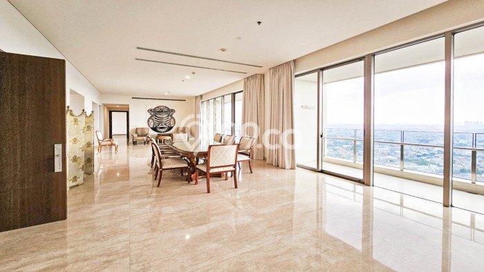 Dijual Segera Apartemen Eksklusif 4 Kamar di Simprug, Jakarta Selatan Dijual Segera Apartemen Eksklusif 4 Kamar di Simprug, Jakarta Selatan