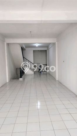 Ruko Dijual di Prime Area Jakarta Utara Luas 240m2 Ruko Dijual di Prime Area Jakarta Utara Luas 240m2