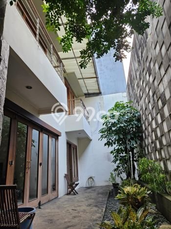 Jual Rumah Luas Elegan Dengan View Eksklusif di Green garden, Jakarta Barat Jual Rumah Luas Elegan Dengan View Eksklusif di Green garden, Jakarta Barat
