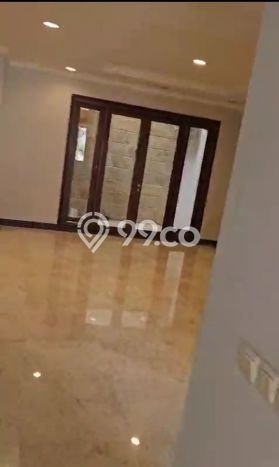 Rumah sewa siap huni 4 Kamar Tidur di Green garden, Jakarta Barat Rumah sewa siap huni 4 Kamar Tidur di Green garden, Jakarta Barat